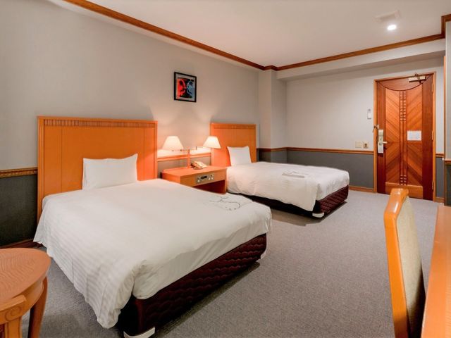 ホテルアザット那覇 本館ステーションウイング　ツインルーム